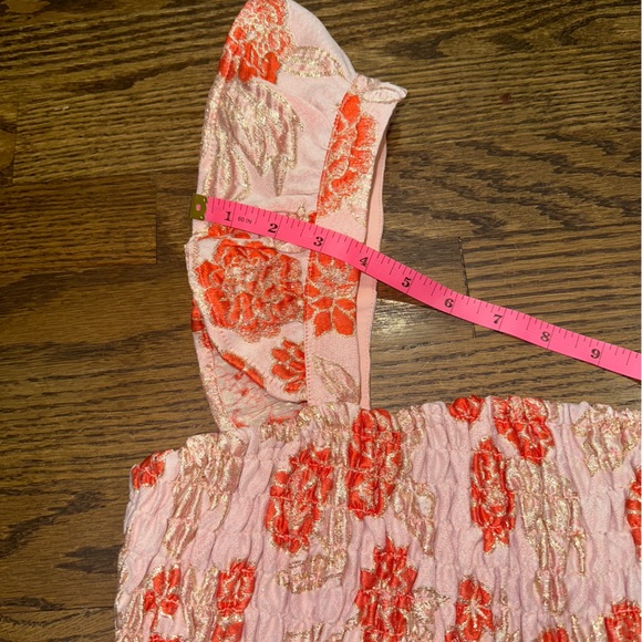 NWT Womens M/6 - Charm the crowd Blush pink metallic floral Jacquard smocked top - Picture 7 of 12